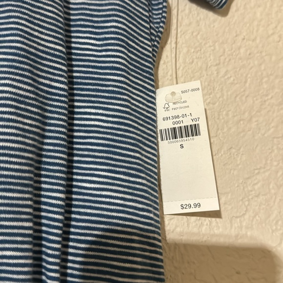 Old Navy stripped dress - Picture 2 of 4